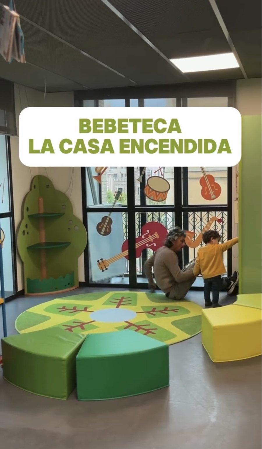 La Casa Encendida baby library